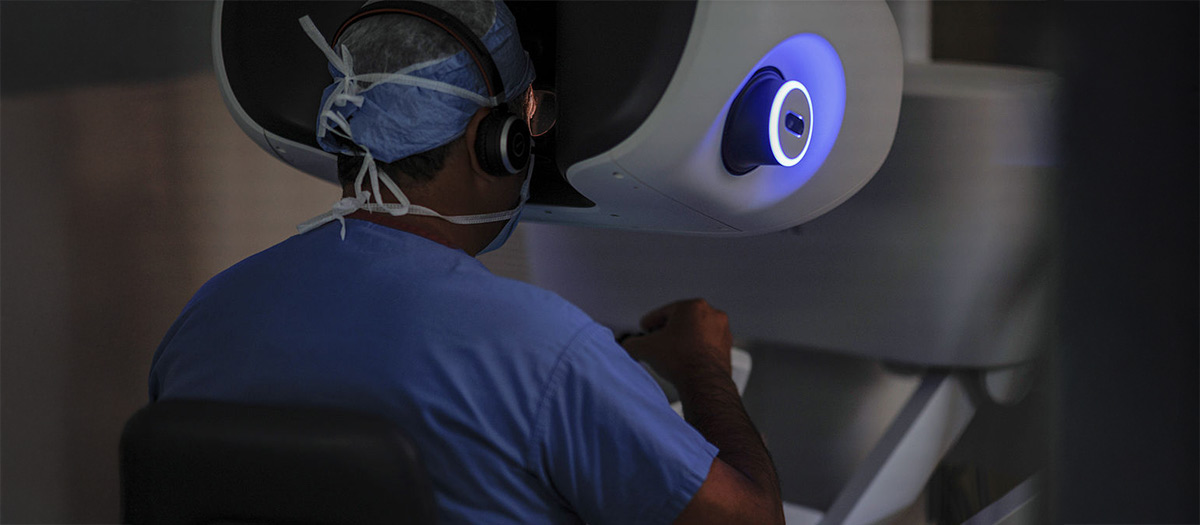 Doctor using Robotic Surgery machine